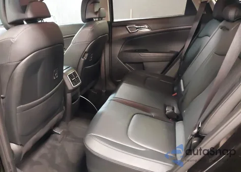 2023 Kia Sportage Hybrid Ex from USA, damaged, VIN KNDPVCAG9P7067856